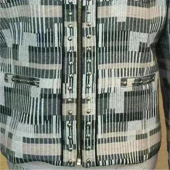 Badgley Mischka Unique Evening Formal Jacket
Women's Size Medium EUC - Picture 6 of 8